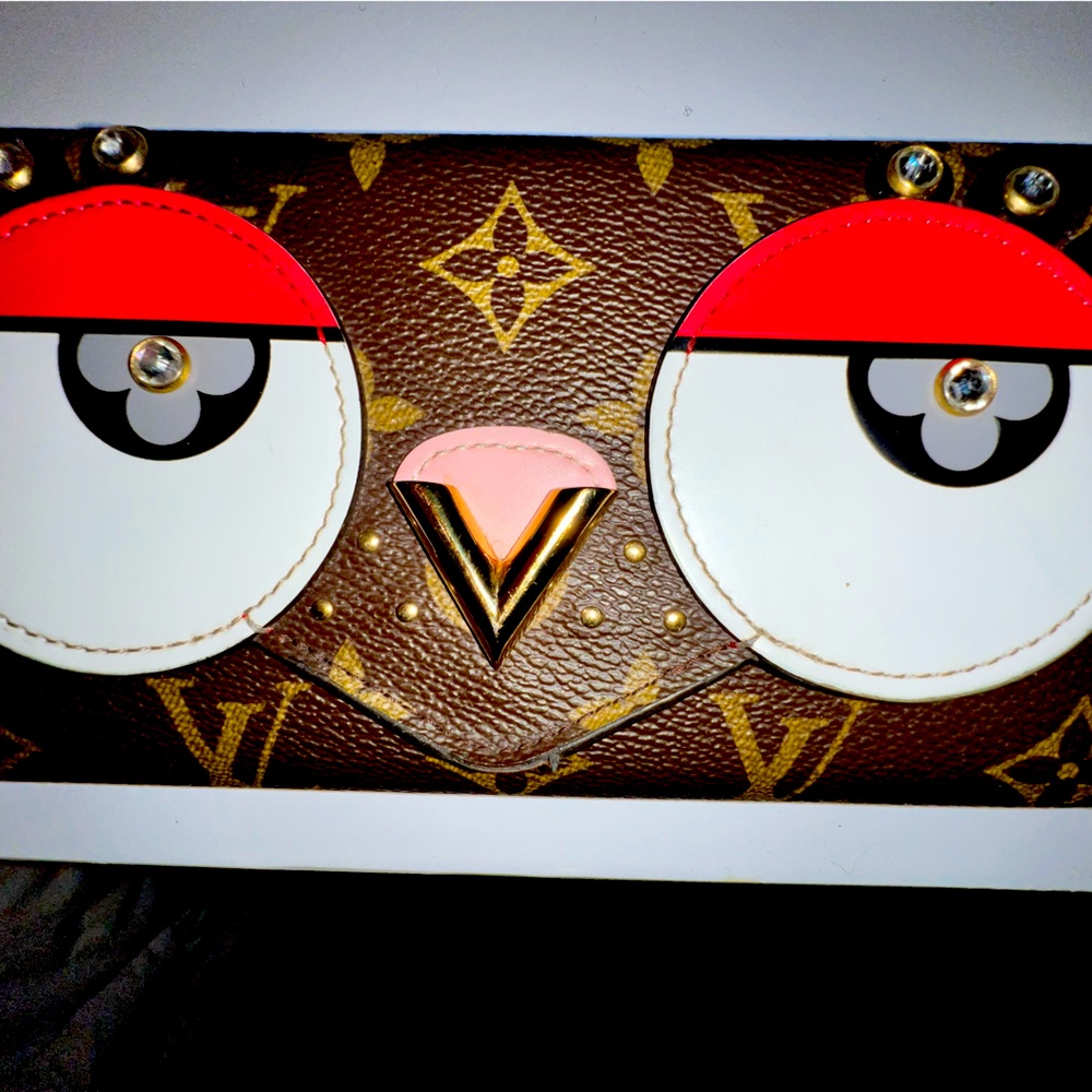 LOUIS VUITTON MONOGRAM SARA OWL WALLET